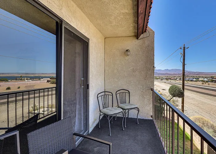 Ferienhaus Poolside Fun, Havasu Views! Desert Getaway Lake Havasu City