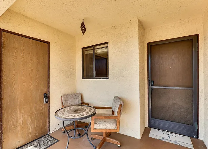 Poolside Fun, Havasu Views! Desert Getaway *